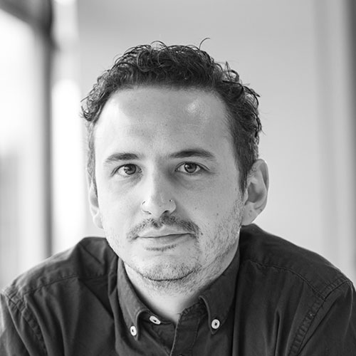 Headshot of Andrew Cox