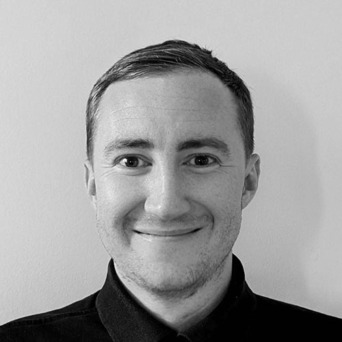 Headshot of Calvin Robbins