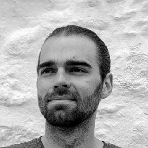 Headshot of Tony Edwards